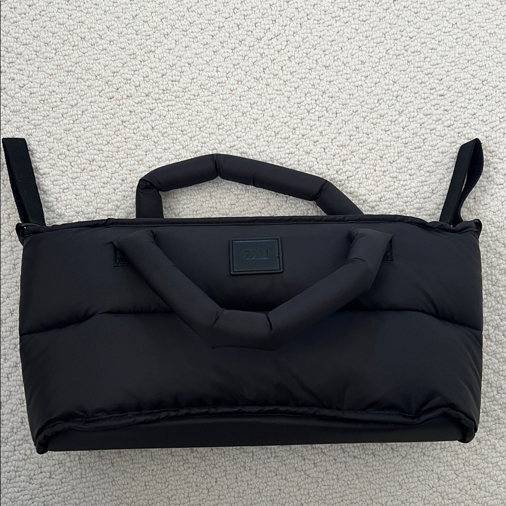✨NWOT✨ 7AM Enfant Black Puffer Stroller Bag